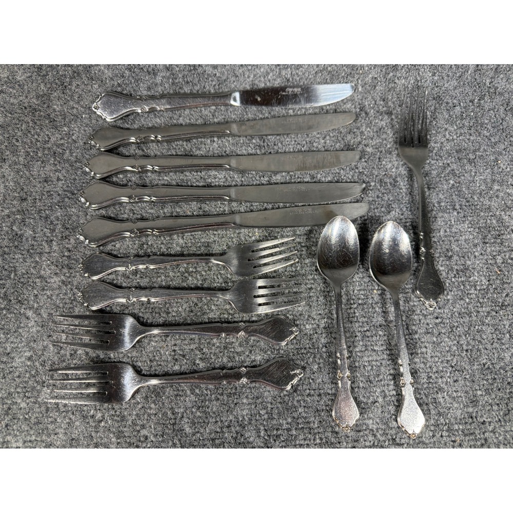 Flatware "Arbor Rose" pattern, produced under the 1881 Rogers